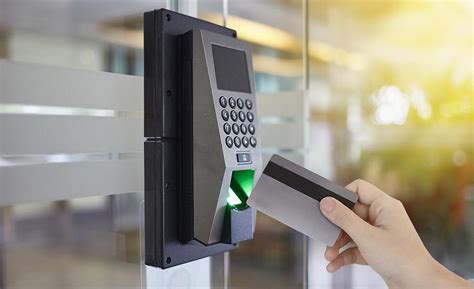 smart card technologies within the access control environment|Trends & Technology Dictate ‘Smart’ Fut.